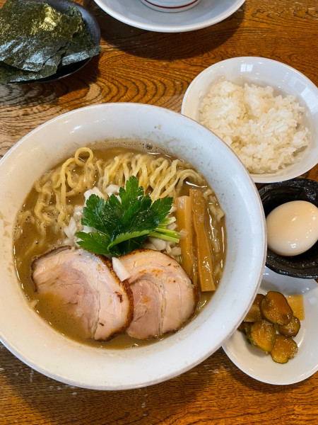「特濃肉煮干（中）¥1,050+味玉¥100+半ライス¥100」@中華そば さぶろうの写真
