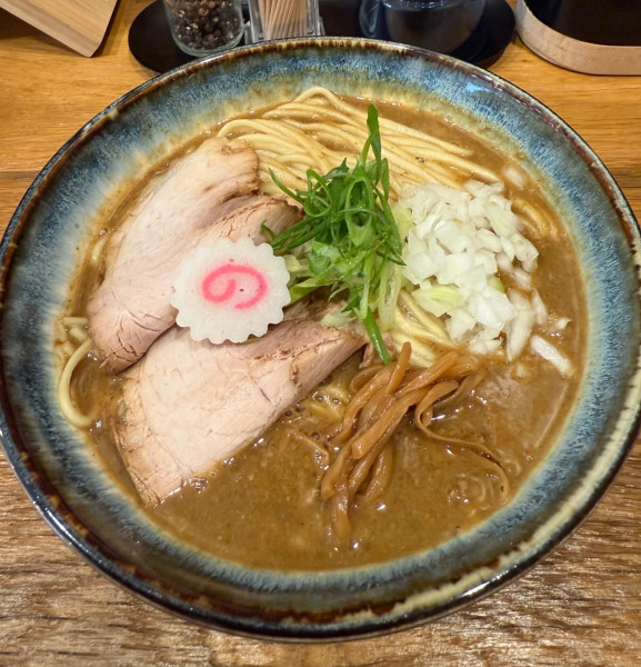 「カレー白湯そば!」@RAMEN JUNKEYZの写真