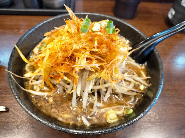 「焦がし辛味噌ラーメン＋辛ネギ」@焦乃香.の写真