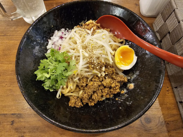 「濃厚味噌あぶらそば 1000円」@東横 新潟駅前店の写真
