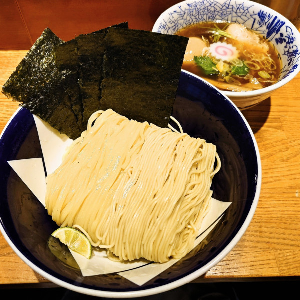 「特製清湯つけそば」@つけそば 神田勝本の写真