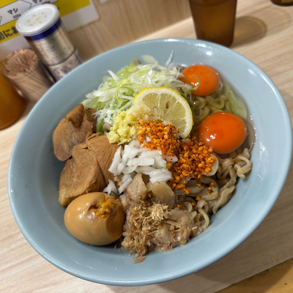 「ラーメン400g・TKM変更券・コール「全部」」@ラーメン天下の大将軍の写真