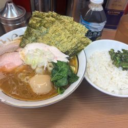 上特選ラーメンかためおおめ　ライス中
