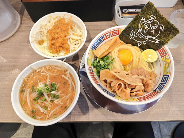 「【期間限定】徳島つけ麺、など」@エキトンの店 井の庄の写真