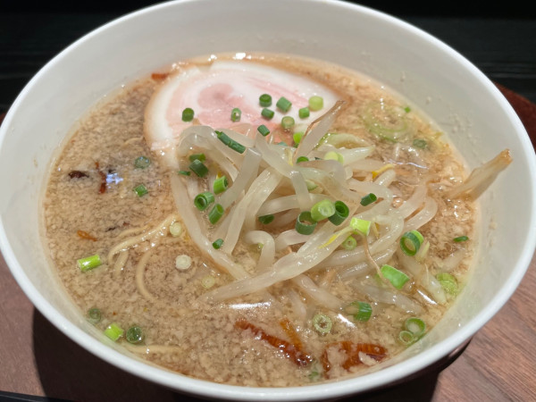 「醤油らー麺」@麺 たいせいの写真