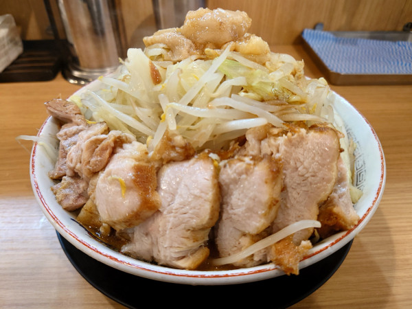 「大豚  全マシ」@豚山 蒲田店の写真