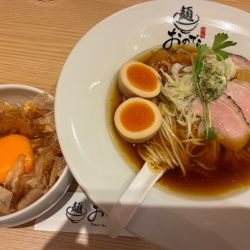 特製らーめん 1480円+まぐろ節の月見ご飯 380円