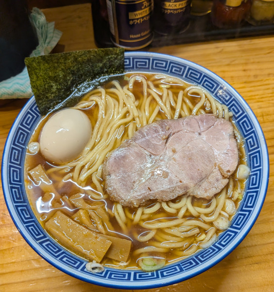 「中華そば(小)＋味玉(宝玉)」@魂の中華そばの写真