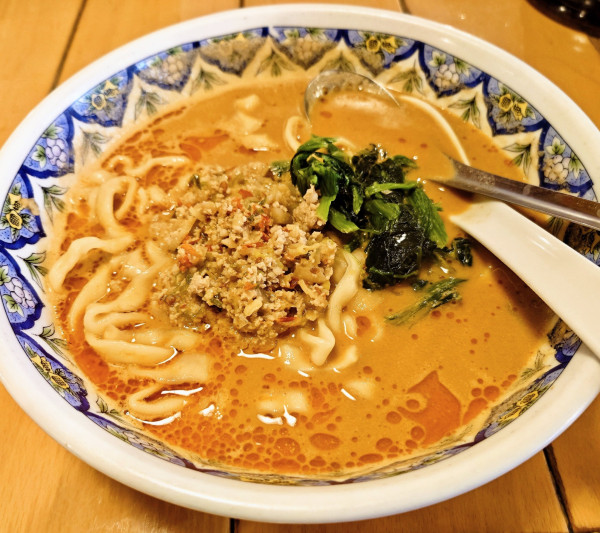 「タンタン麺＋ランチ炒飯」@中国ラーメン 揚州商人 第二産業南中野店の写真