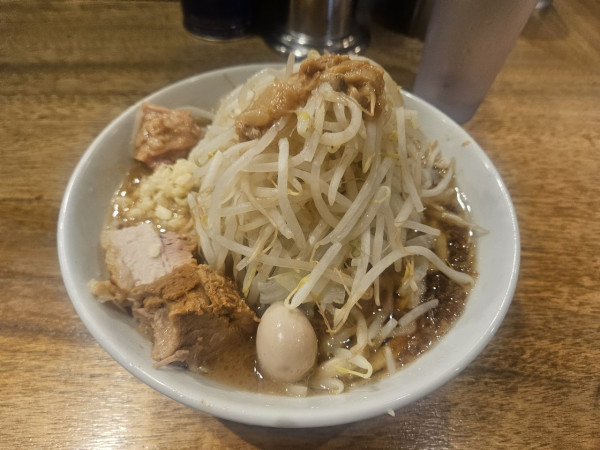 「えびラーメン少なめ(150g)」@MEN YARD FIGHTの写真