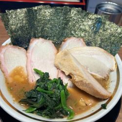 チャーシューメン3枚　トロバラセット　のり　カタコイオオ