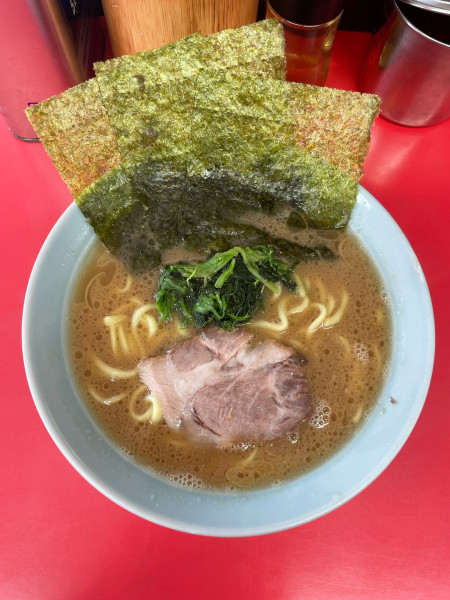 「ラーメン(800円)」@横浜家系ラーメン 心家の写真