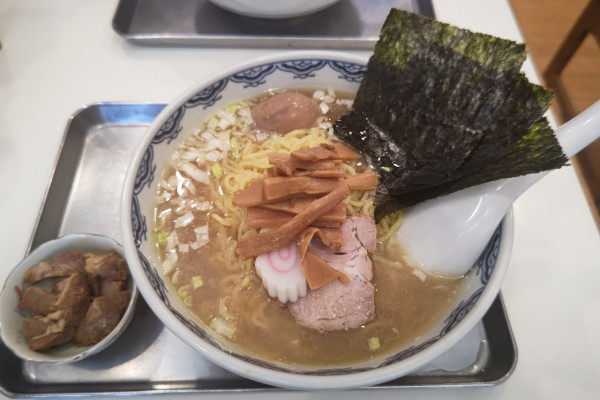 「ラーメン+煮卵+刻みチャーシュー」@むらもとの写真