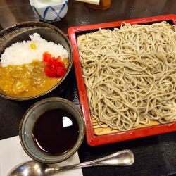 カレー丼セット　900円