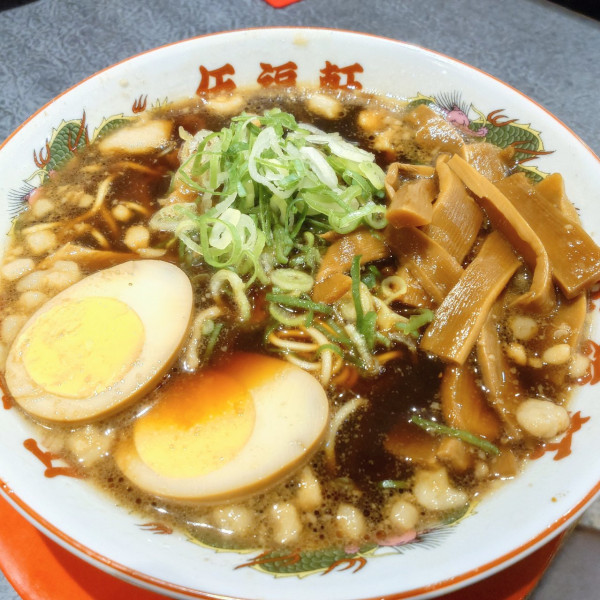 「背脂黒醤油ラーメン」@伍福軒 大船店の写真