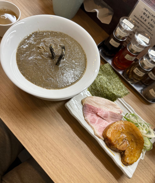 「裏煮干し！」@麺堂 やだらの写真