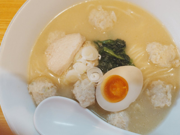 「濃厚鶏白湯」@支那そば 一本気の写真