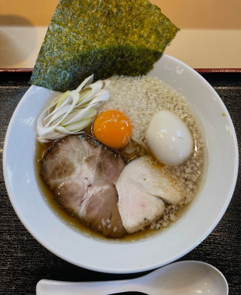 「B.T.S醤油」@麺魂 さまろの写真