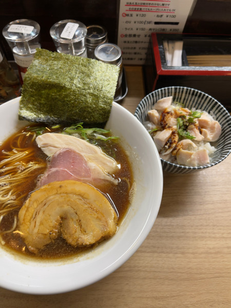 「純煮干し中華そば（950円）」@麺堂 やだらの写真