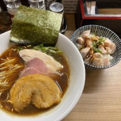 純煮干し中華そば（950円）