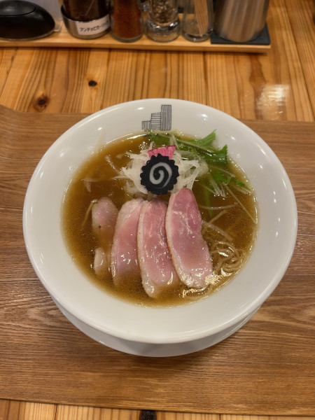 「鴨だしラーメン［鴨チャーシュー］（1200円）」@METRO RAMENの写真