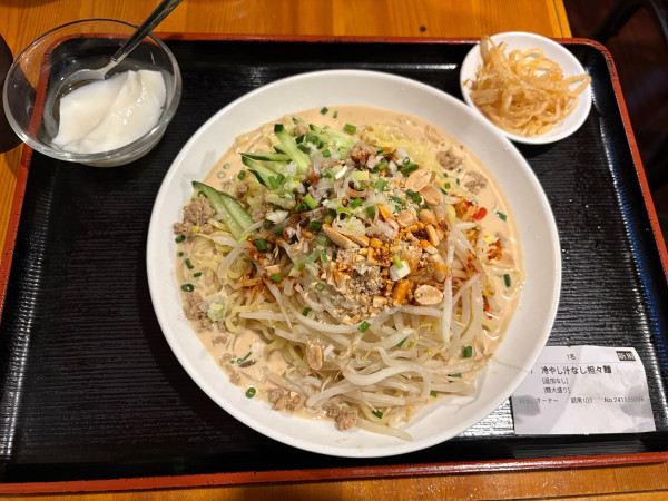 「冷やし汁なし担々麺」@福餃子の写真