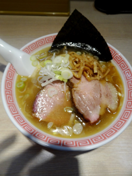 「肩ロース塩千円」@まるえ中華そばの写真