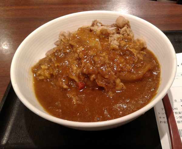 「牛魯珈カレー(729円)」@吉野家 赤羽東口店の写真
