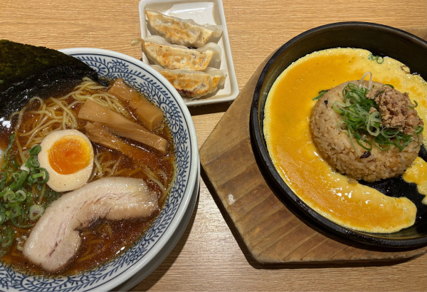 「熟成醤油ラーメン759円+チャーハン餃子セット429円」@丸源ラーメン 厚木インター店の写真