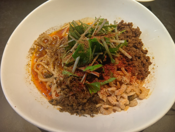 「汁なし担々麺　小ライス」@タンタンタイガー 江戸川橋店の写真