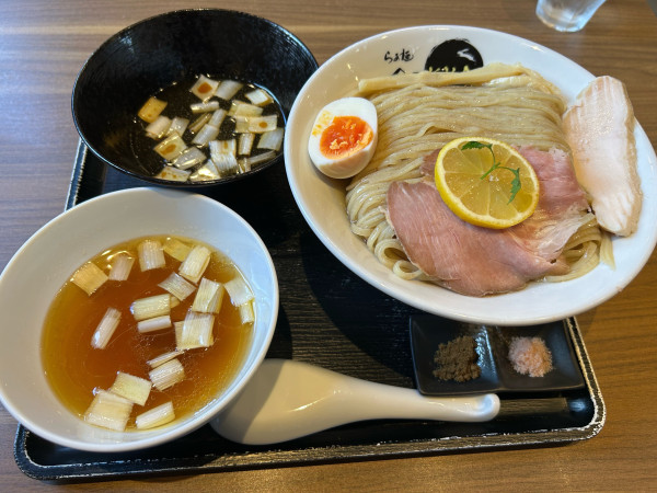 「昆布水つけ麺・特盛（醤油・塩）」@らぁ麺 GEKKAの写真