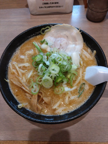 「みそらーめん」@こってりらーめん なりたけ 津田沼店の写真
