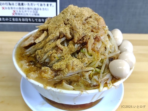 「大ラーメン（麺増し＋魚粉＋味付うずら）」@ラーメン澄火の写真