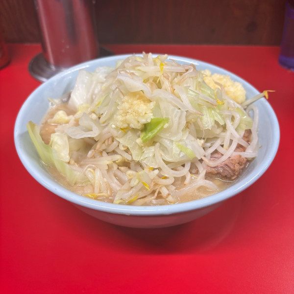 「ラーメン小(麺半分)」@ラーメン二郎 新潟店の写真