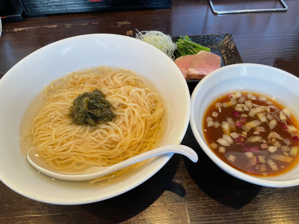「貝出汁昆布水つけ麺」@貝出汁らぁ麺 燈やの写真