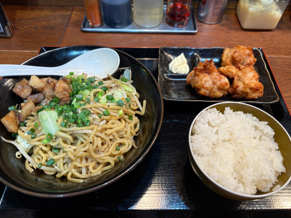 「焼きラーメンセット1078円」@マルヤ商店の写真