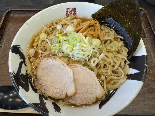 「中華そば　900円」@麺屋久兵衛  南仙台店の写真