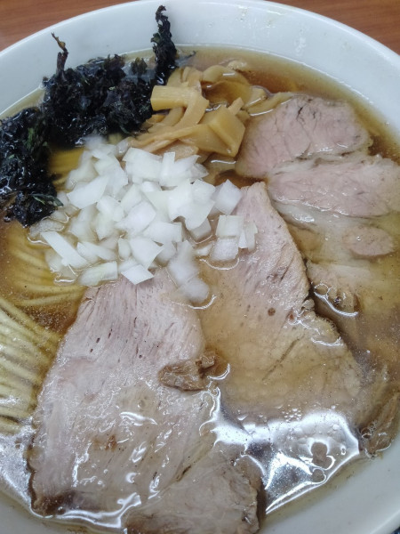 「煮干し中華そば」@肉煮干中華そば 鈴木ラーメン店の写真