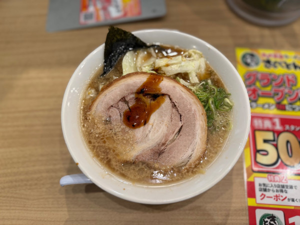 「熟成醤油 きゃべとん 780円 (税込858円)」@熟成醤油ラーメン きゃべとん 日野多摩平店の写真