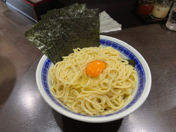 「塩油そば（中盛・冷）＋卵＋海苔」@中華そば べんてんの写真