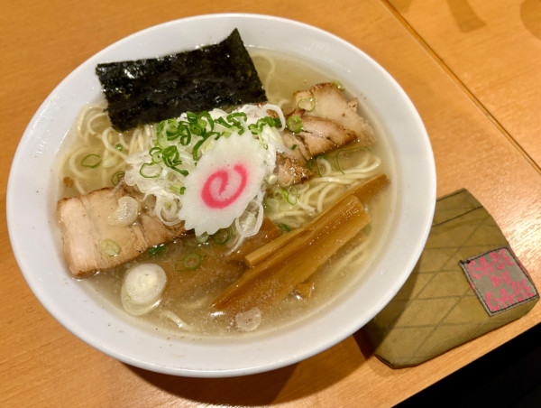 「能登の塩ラーメン」@自家製熟成麺 吉岡の写真