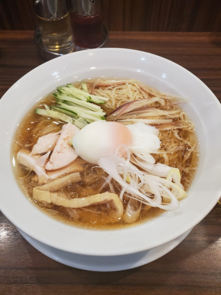 「冷やしら～めん　ウーロンハイ」@麺屋 空海 大船ルミネウィング店の写真