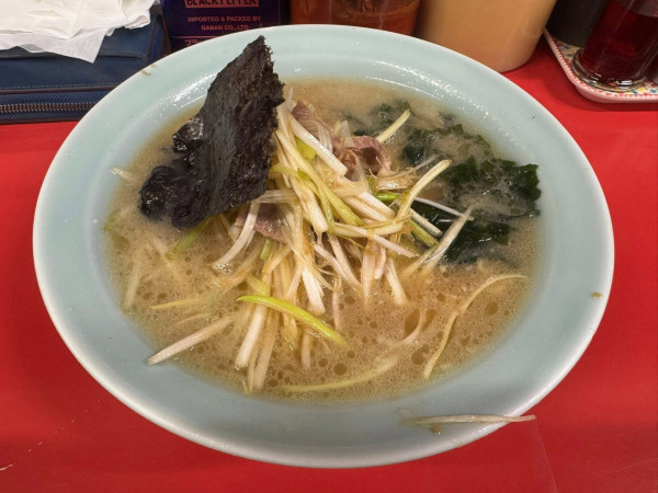 「ラーメン＋ネギ」@ラーメンショップ 岡津店の写真