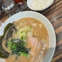 仙台っ子ラーメン870円、ライス50円