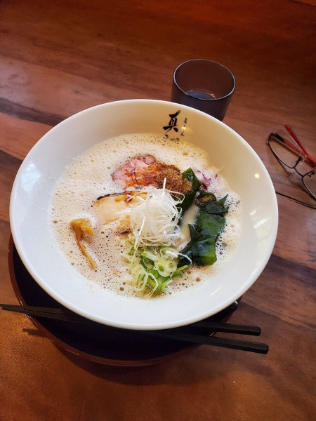 「白湯塩ラーメン@1050」@真心の写真