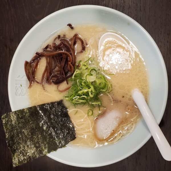 「ラーメン」@博多濃麻呂 二子玉川2号店の写真