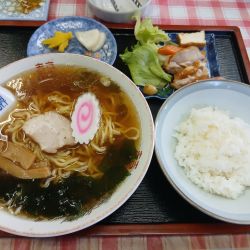 ラーメン定食 780円
