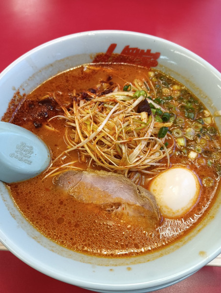 「ウルトラ激辛ラーメン」@ラーメン山岡家 長岡堺店の写真