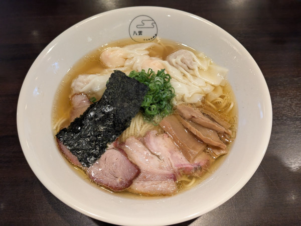 「特製ワンタン麺(ハーフ)白だし1220円」@八雲の写真