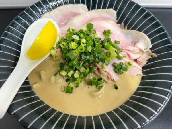 「牡蠣まぜそば (+牡蠣増量)」@自家製麺SHINの写真